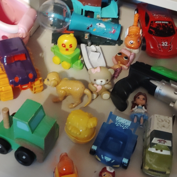 Toy Collection - Picture 4 of 9